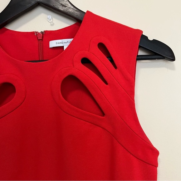 Diane Von Furstenberg Sidra Cutout Midi Dress - Picture 4 of 16